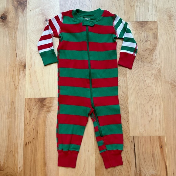 Hanna Andersson Green and Red Striped Christmas Zip Sleeper One Piece Pajamas - Picture 2 of 9